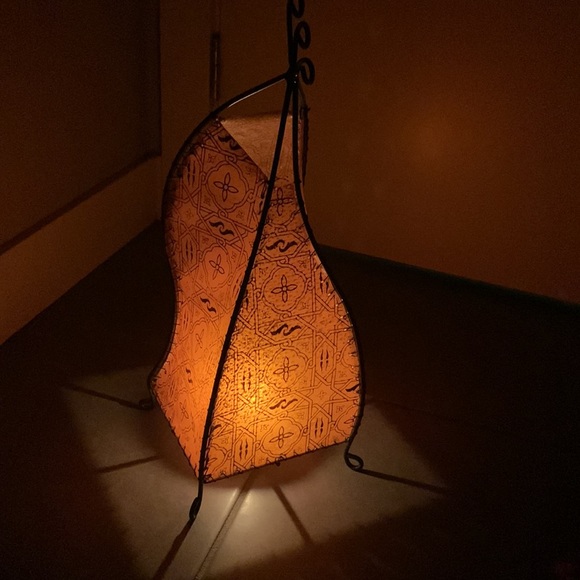 Turkish/Thai/Indonesian style table top candle-holder/lantern - Picture 5 of 13